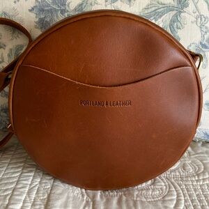 Portland Leather Goods Large Circle Crossbody Bag in Honey EUC
